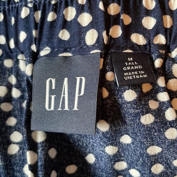 NWOT GAP MIDI skirt - Picture 4 of 7